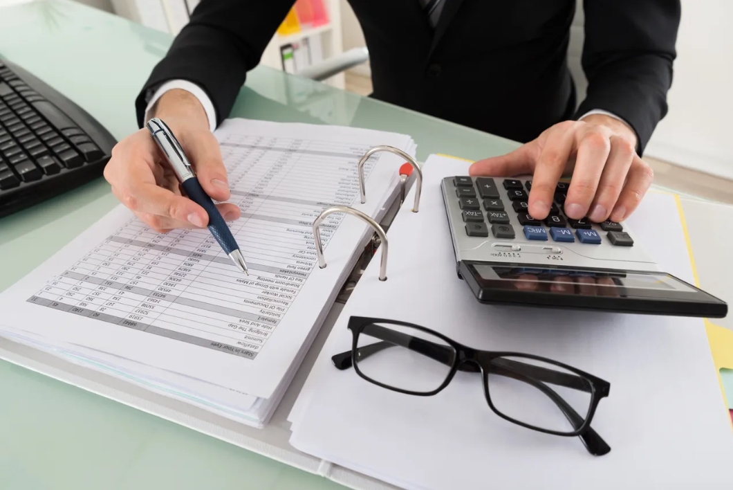 NAV szocho kedvezmény ellenőrzés szakirányú képzéseknél